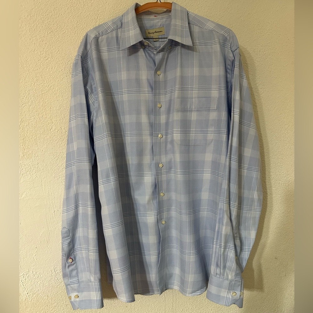 Tommy Bahama Shirt Men Cotton Blue/White Plaid long Sleeve ButtonUp Shirt 16-1/2
